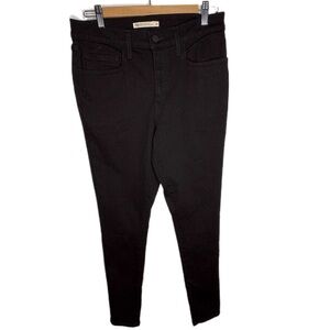 Levis 720 Black High Rise Super Skinny 30
